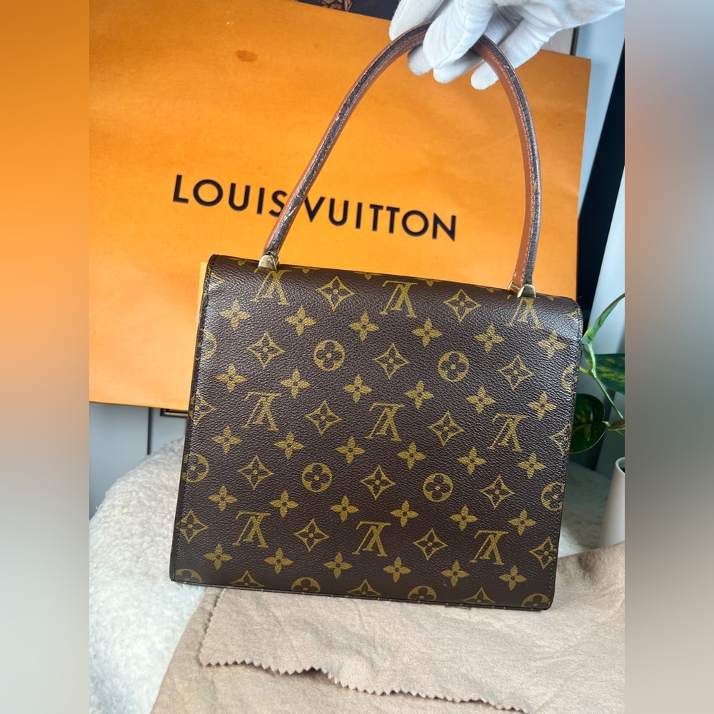 LOUIS VUITTON Monogram Malesherbes Hand Bag - Picture 3 of 17
